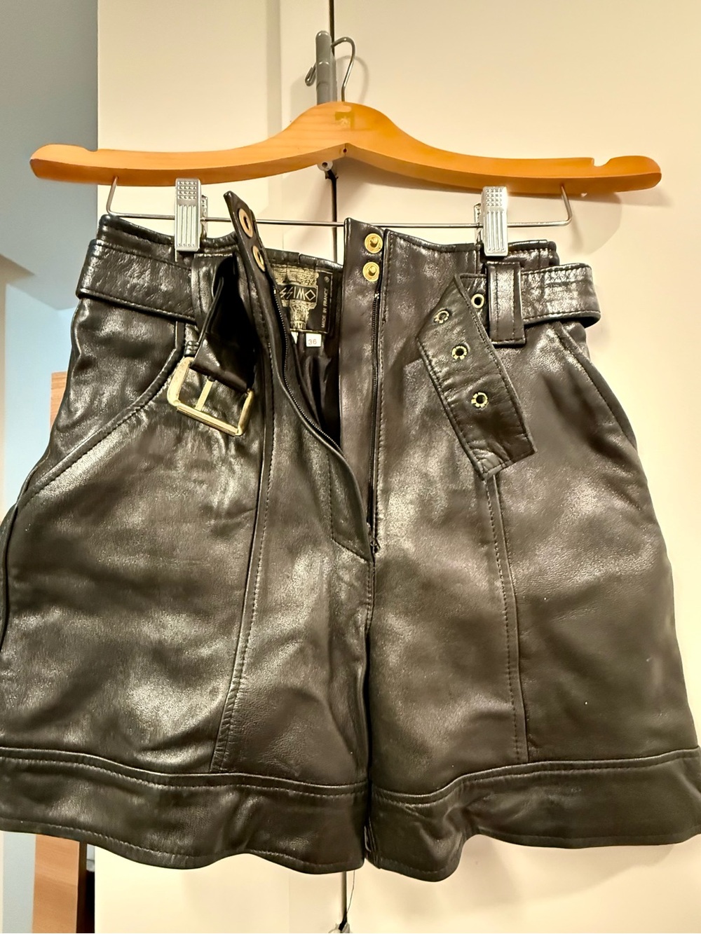 Vintage Pelleissimo Paris Black Leather Shorts High Waist Belted Made in France